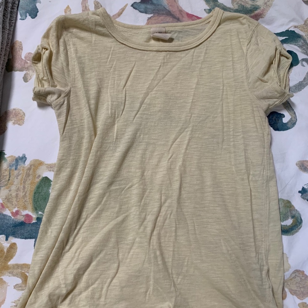 FREE PEOPLE XS YELLOW SHIRT